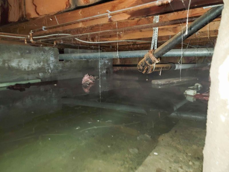 Crawlspace Water Removal in Mesa, AZ